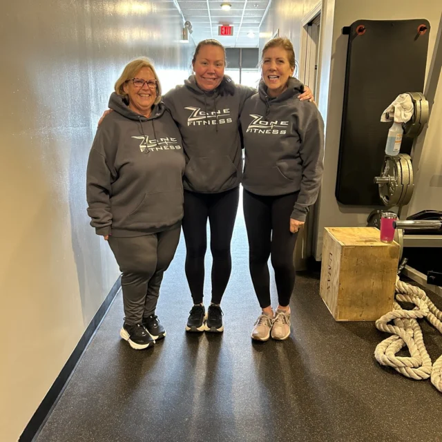 Lately the studio has been BUSY… and I love it 🙌

New clients starting
People getting back into routines
And moments like this, when we all wear matching hoodies 💛

This is what it’s really about…
Showing up
Having fun
And feeling better every week

If you’ve been waiting for the “right time”… this is it.

Don’t wait until summer is already here.
Start NOW and feel the difference in just a few weeks.

Spots are limited right now 👀

📩 Message me to grab yours