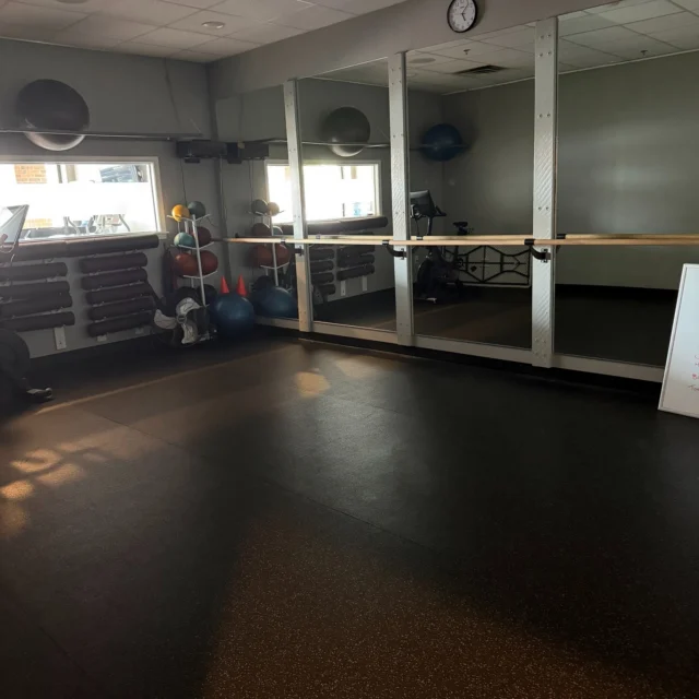Yesterday, the power went out for a few hours… 

Did that stop anyone from working out?

Absolutely not 😂 not even the pouring rain ☔️

We had a FULL HOUSE at Zone Fitness, and clients were literally training in the dark like fitness vampires. Luckily, our open gym room gets some natural light, so we made it work 💪🏻

Honestly… kind of proud of everyone for that one 💪

Small studio.
Great people.
No excuses.

#ZoneFitnessChelmsford #GymCommunity #NoExcuses #ChelmsfordMA #PersonalTraining